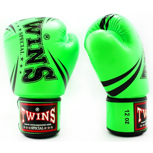 Боксерские перчатки Twins Special с рисунком (FBGVS3-TW6 green)